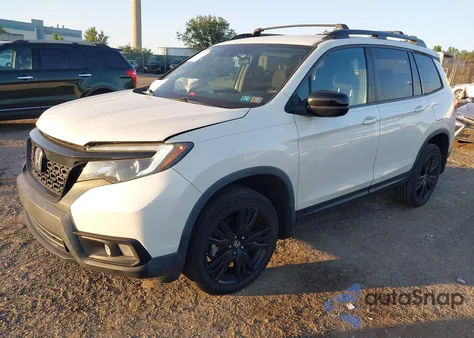 2019 Honda Passport Sport из США, поврежденный, VIN 5FNYF8H24KB002411